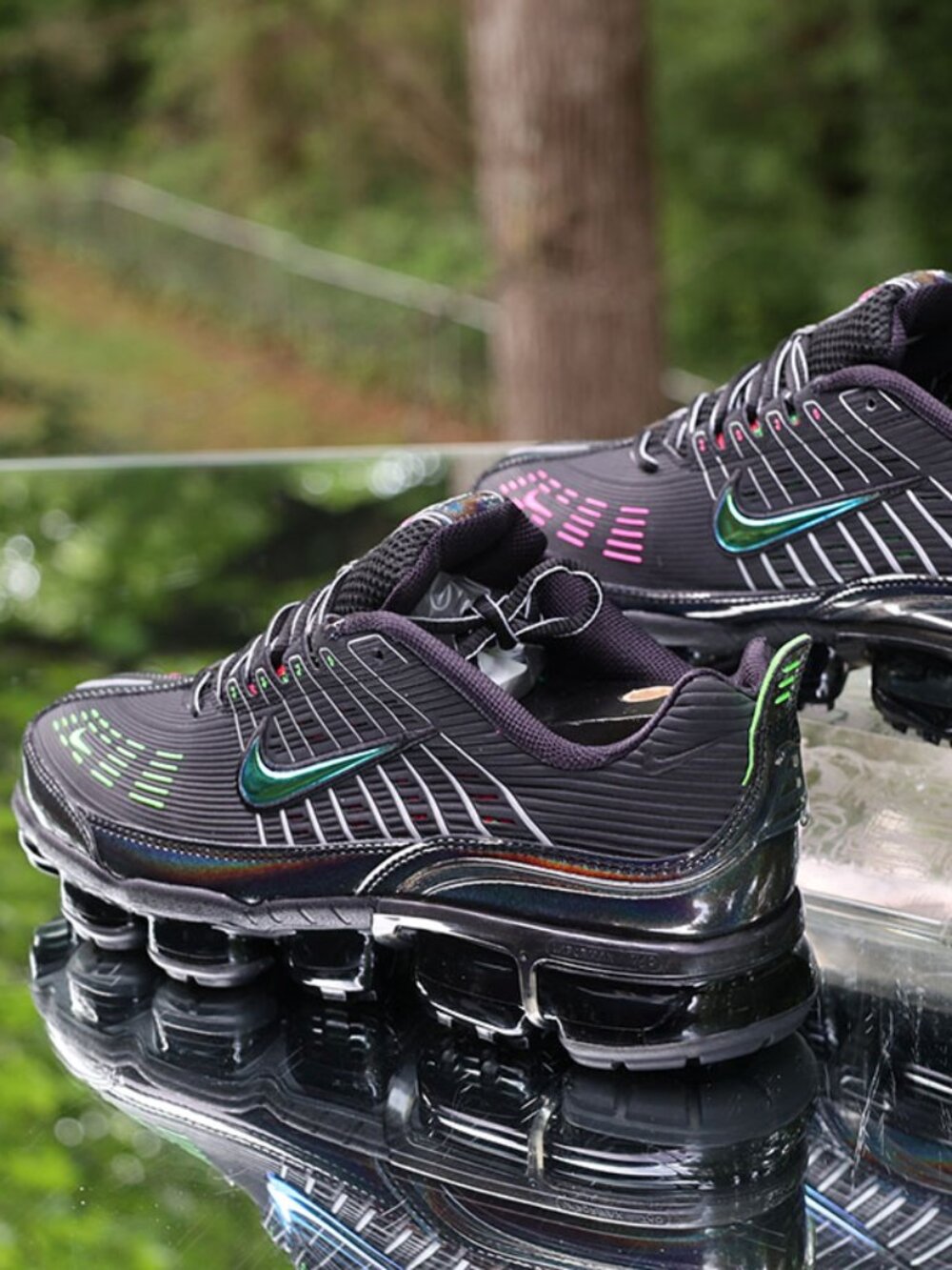 Nike Air VaporMax 360 Black Green - Picture 13 of 14